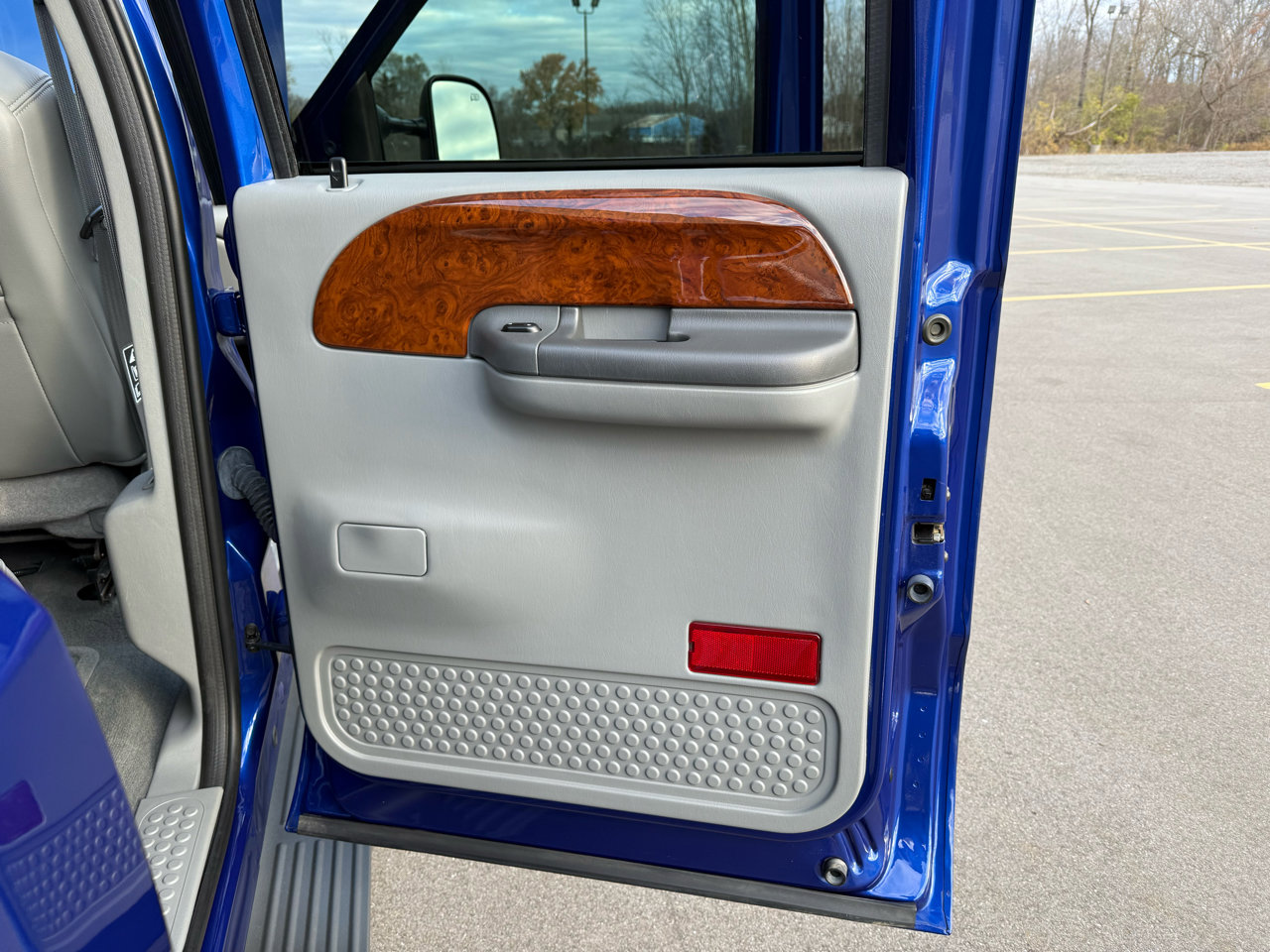 Used 2003 Ford F250 Lariat image 59