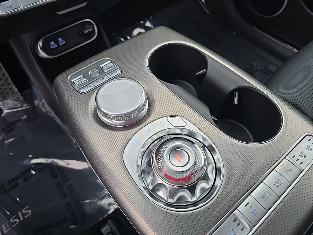 Used 2025 Genesis GV60 Performance image 18