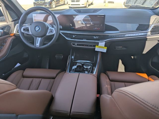 New 2026 BMW X5 xDrive50e w/ M Sport Package AWD/4WD image 16
