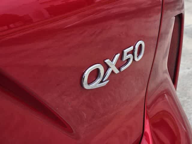 Certified 2023 INFINITI QX50 Sensory AWD/4WD image 7
