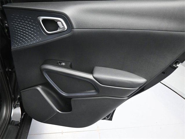 Used 2025 Kia Soul EX image 13