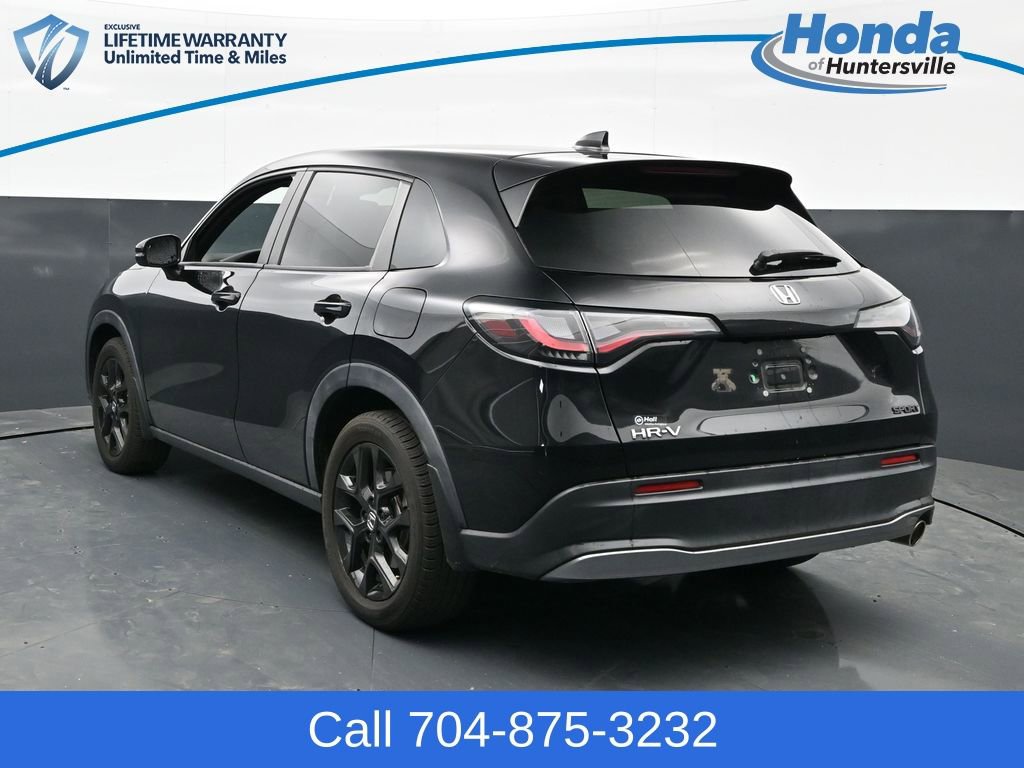 Used 2023 Honda HR-V Sport image 7