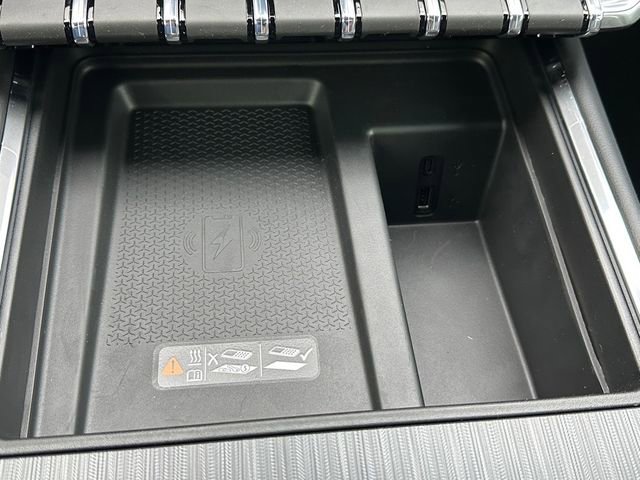 New 2025 GMC Acadia Elevation w/ Elevation Premium Package image 33