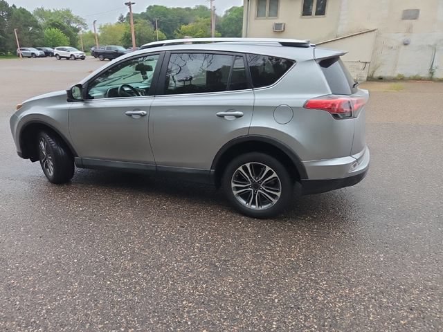 Used 2016 Toyota RAV4 LE AWD/4WD image 6