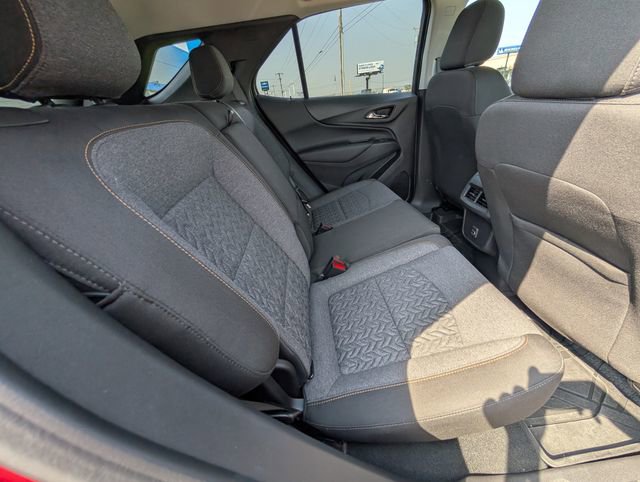 Used 2023 Chevrolet Equinox LT image 6