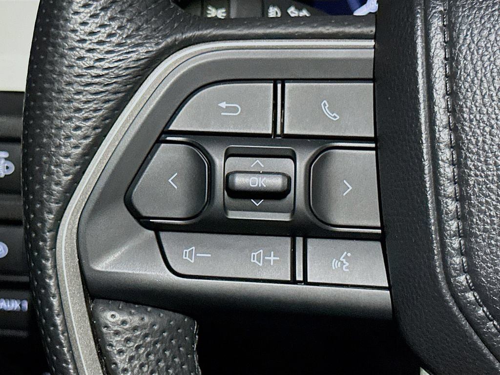 Certified 2024 Toyota Tacoma TRD Sport w/ TRD Sport Upgrade Package AWD/4WD image 32