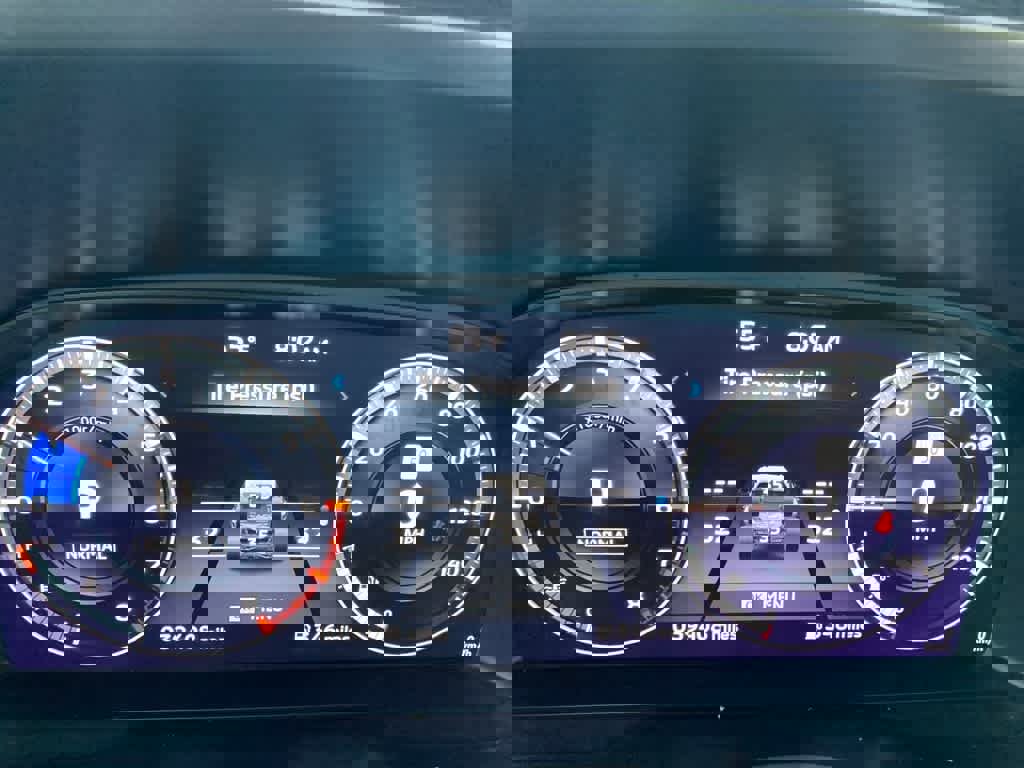 Used 2024 Mitsubishi Outlander SEL AWD/4WD image 29