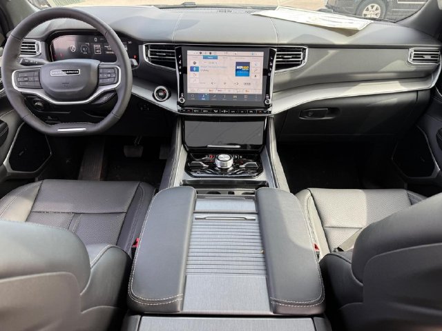 New 2026 Jeep Grand Wagoneer Limited AWD/4WD image 16
