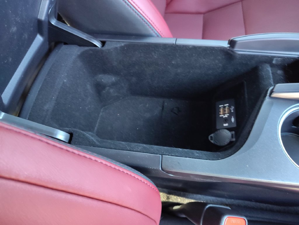 Used 2024 Lexus IS 350 F Sport RWD image 31