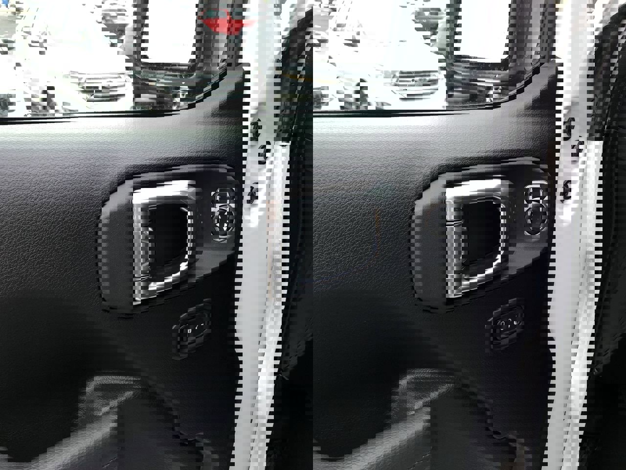 New 2026 Jeep Gladiator Mojave image 12