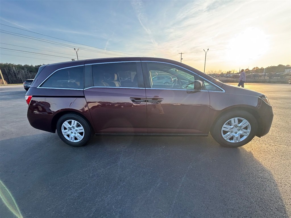 Used 2013 Honda Odyssey LX image 8