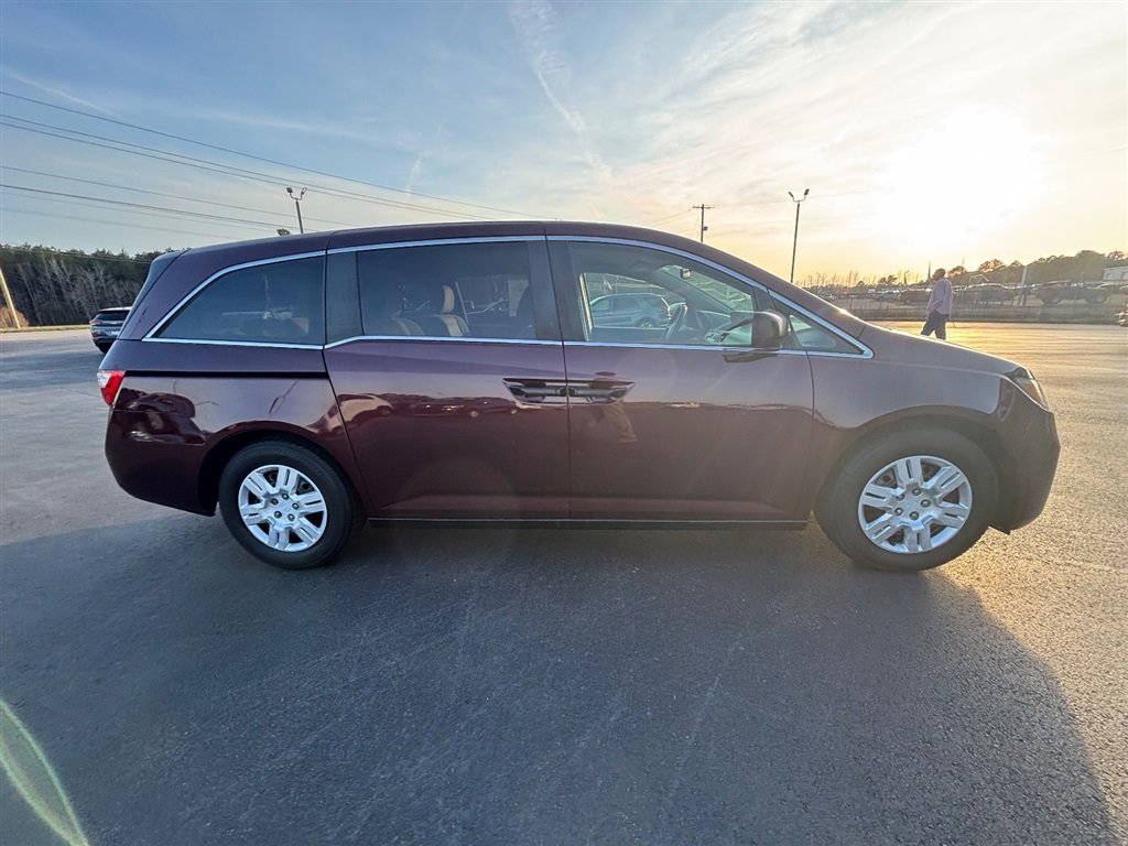 Used 2013 Honda Odyssey LX image 8