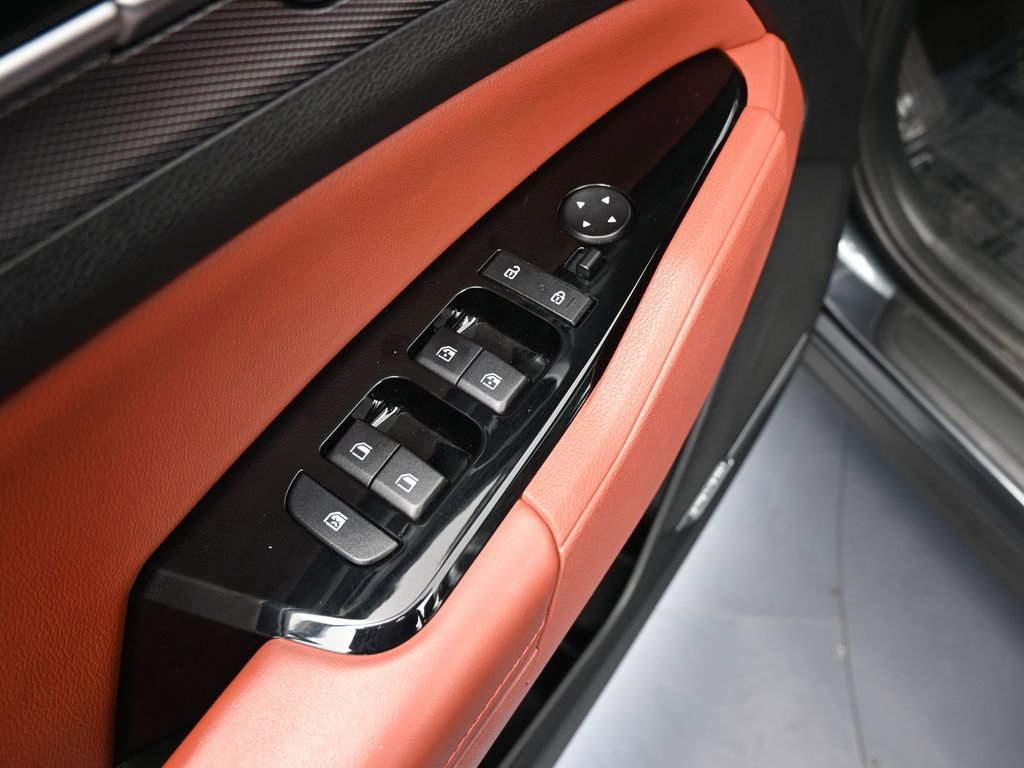 Used 2024 Kia Sportage SX image 14