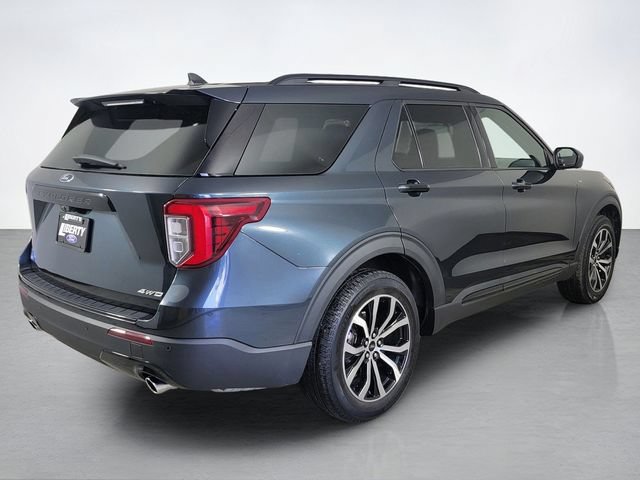 Certified 2022 Ford Explorer ST-Line AWD/4WD image 3