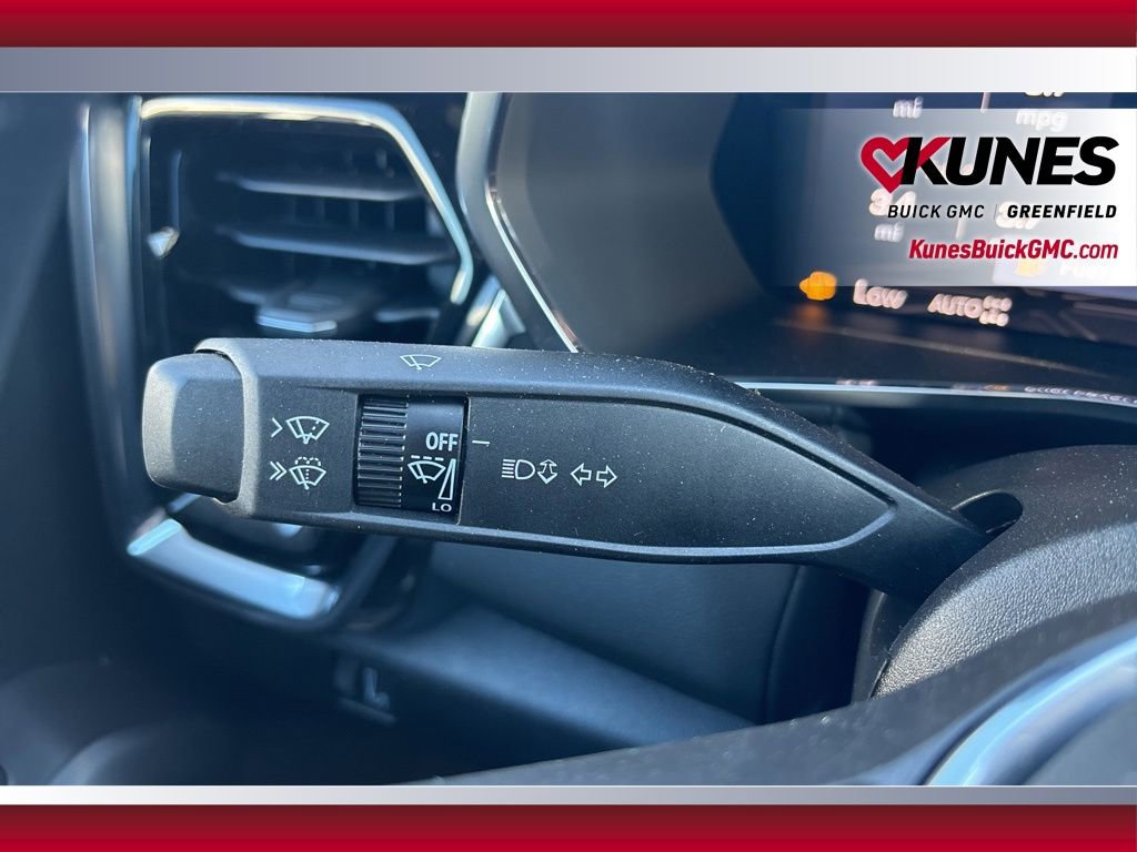New 2025 GMC Canyon Elevation w/ Convenience Package image 25