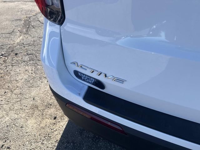 Certified 2025 Ford Explorer Active image 5