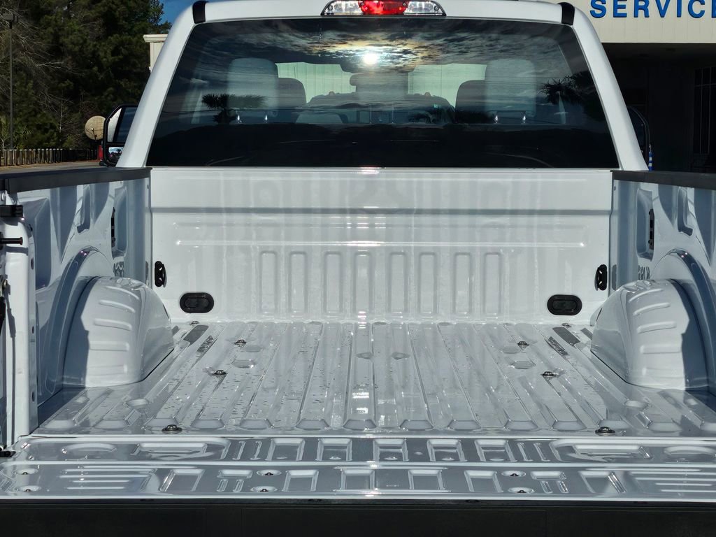 New 2026 Ford F250 XL w/ XL Chrome Package image 22