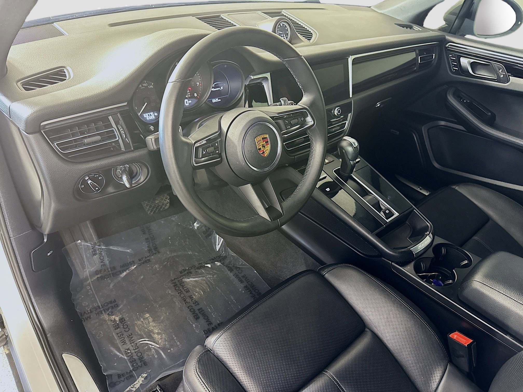 Used 2022 Porsche Macan S w/ Premium Package Plus image 22