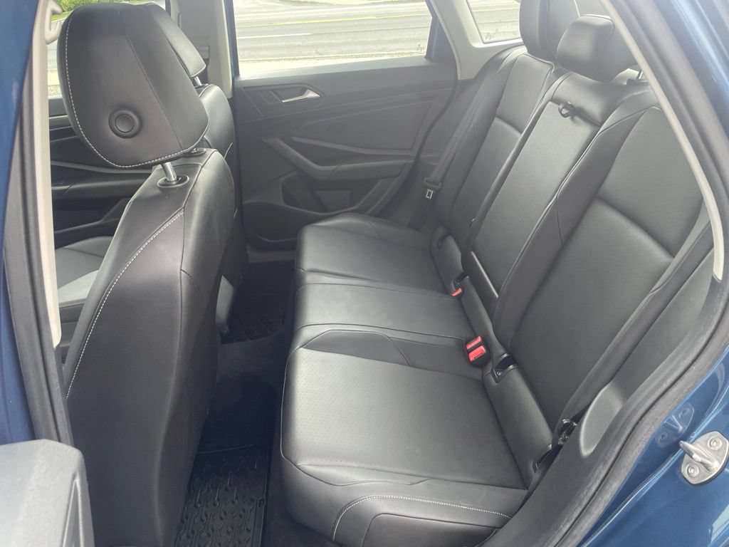Used 2019 Volkswagen Jetta SEL FWD image 17