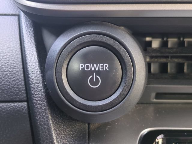 Used 2025 Toyota Prius LE FWD image 25