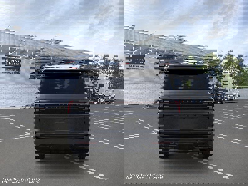 New 2026 Lincoln Navigator L Reserve image 5