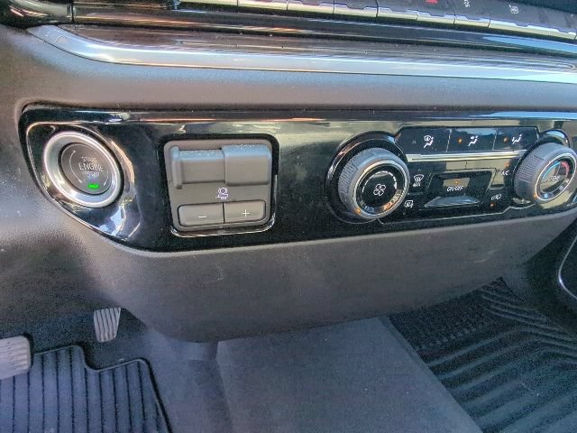 Used 2026 Chevrolet Silverado 2500 LT AWD/4WD image 19