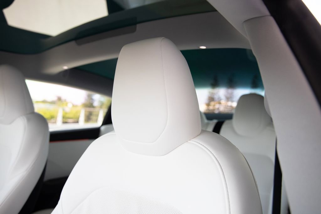 Used 2024 Tesla Model 3 Long Range AWD/4WD image 12