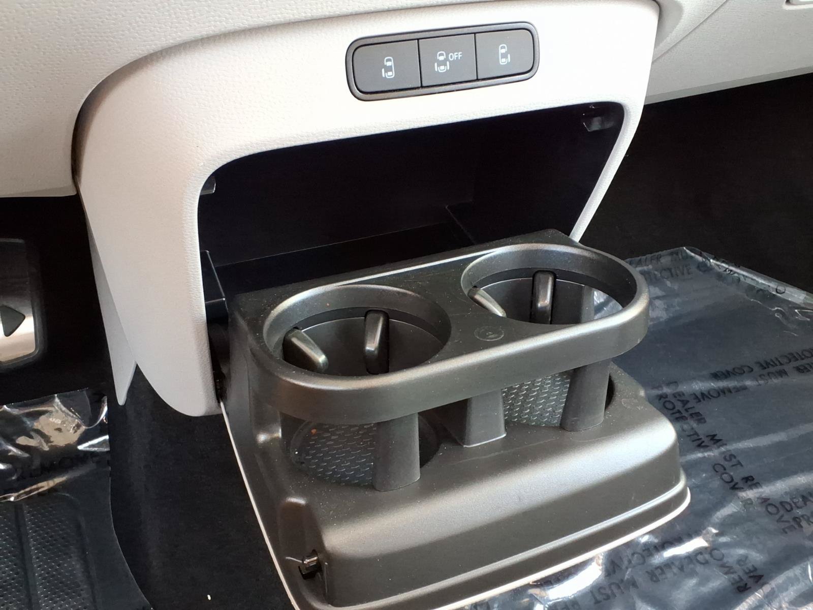 Certified 2025 Volkswagen ID. Buzz Pro S Plus RWD image 30