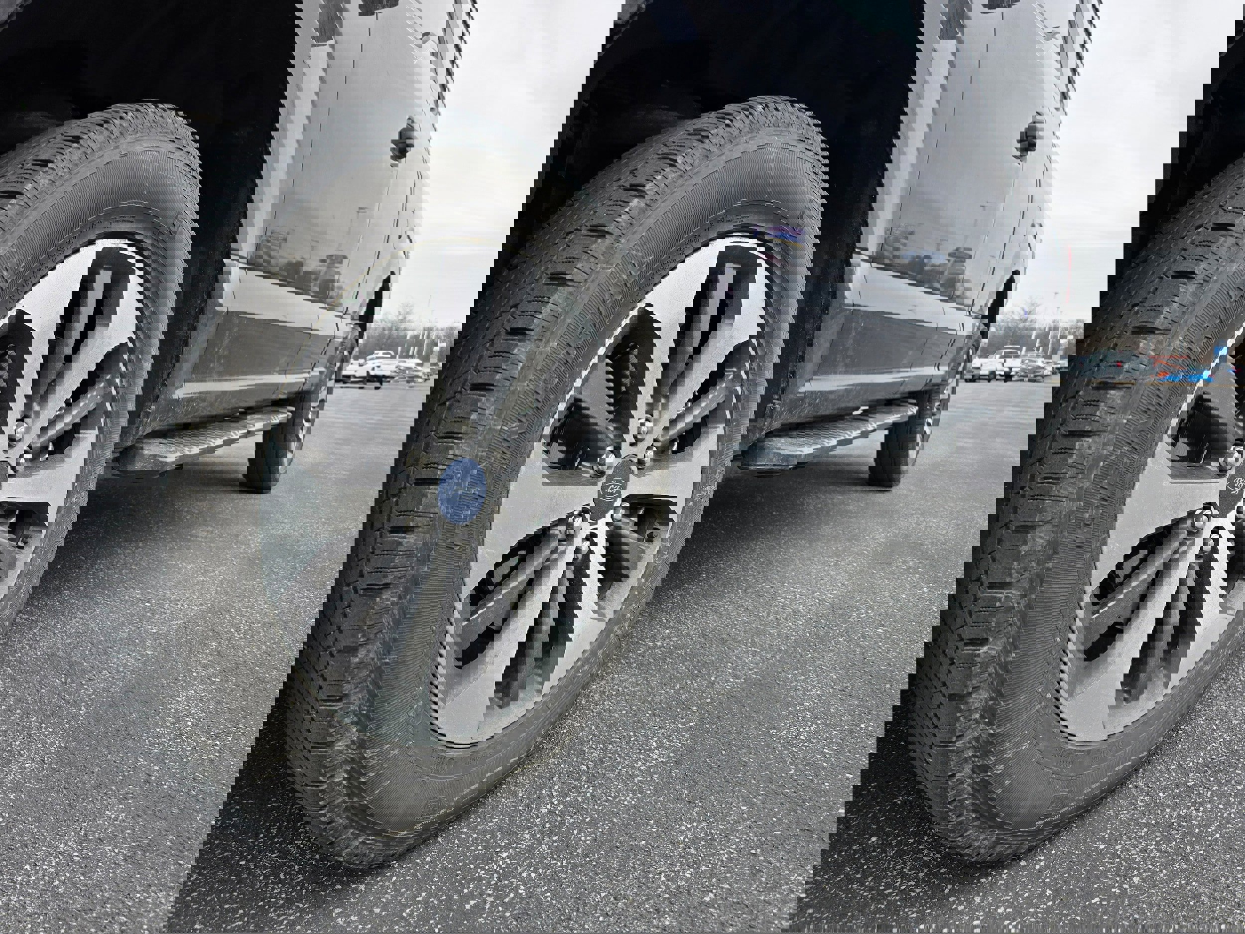 Certified 2019 Ford F150 XL w/ Equipment Group 101A Mid image 19