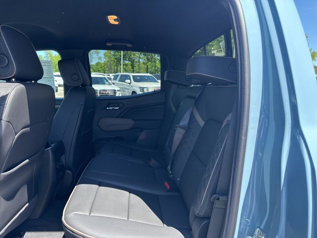 New 2026 GMC Canyon Denali AWD/4WD image 12