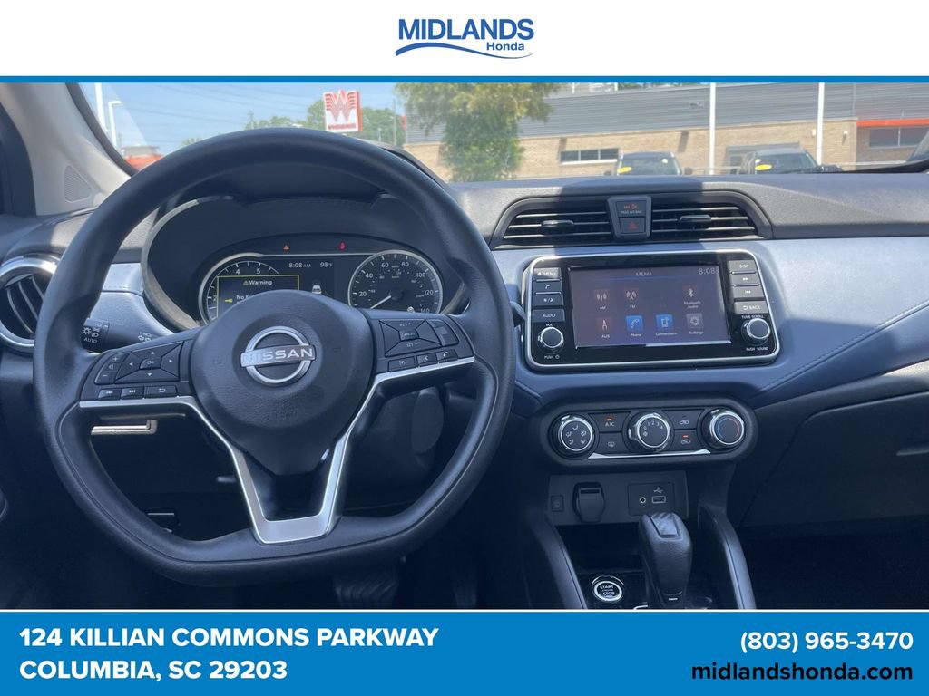 Used 2025 Nissan Versa SV FWD image 11