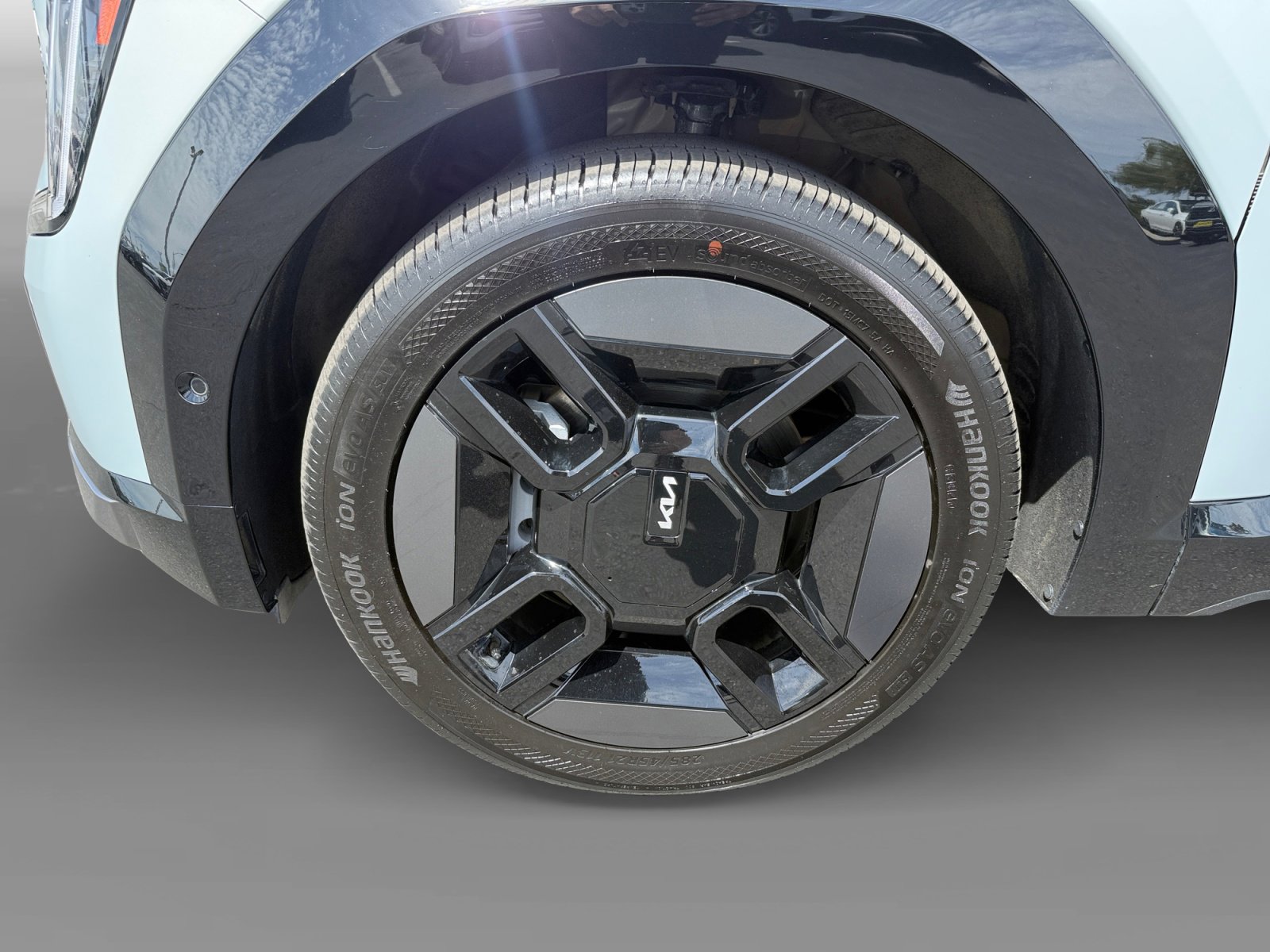 Used 2024 Kia EV9 GT-Line image 9