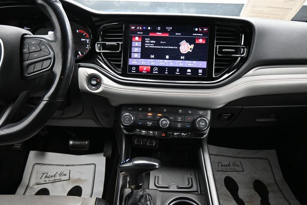 Used 2022 Dodge Durango R/T RWD image 17