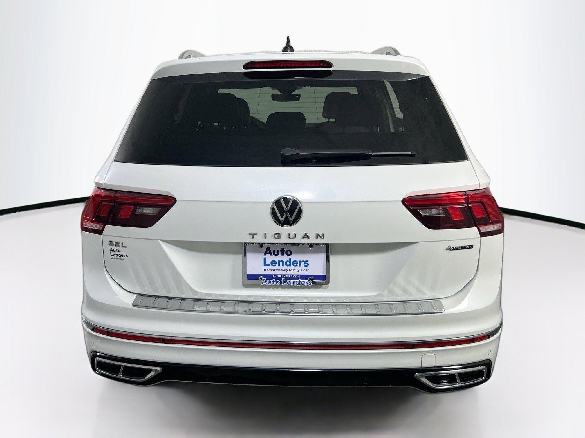 Used 2022 Volkswagen Tiguan SEL R-Line image 6