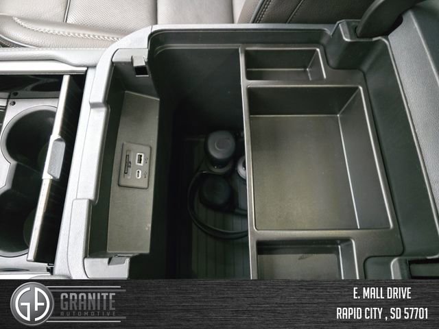 Used 2021 GMC Yukon XL Denali w/ Denali Premium Package image 26