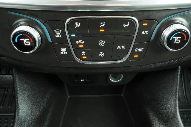 Used 2019 Chevrolet Traverse LS image 19