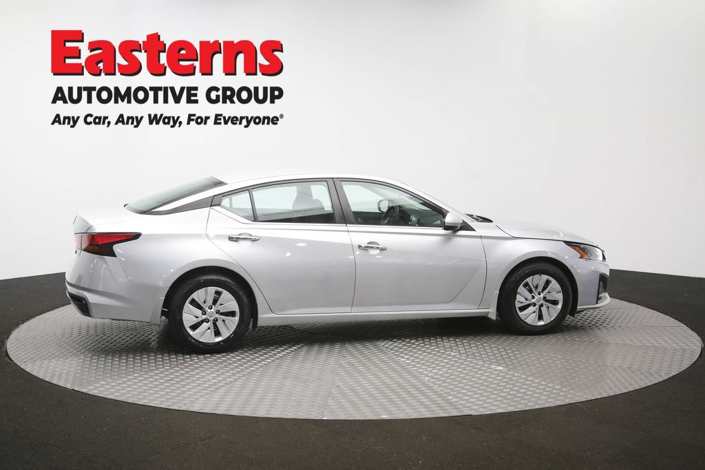 Used 2023 Nissan Altima 2.5 S FWD image 42