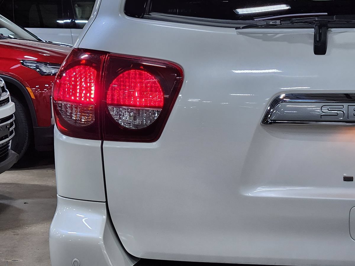 Used 2019 Toyota Sequoia Platinum RWD image 20