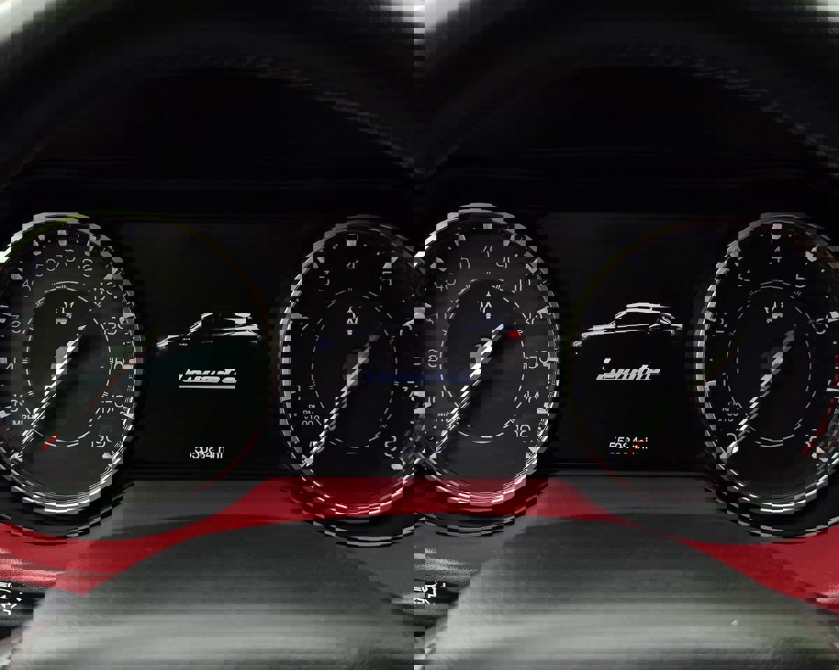 Used 2023 Maserati Levante Modena image 30