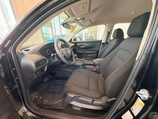 Used 2025 Honda HR-V LX image 21
