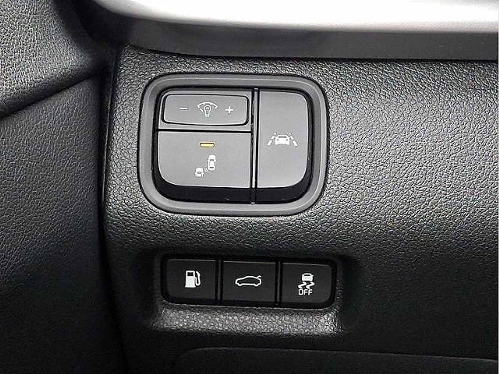 Used 2019 Kia Optima LX FWD image 25