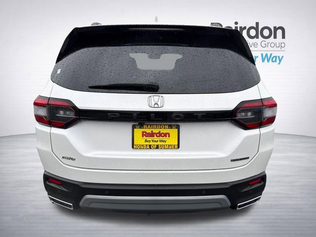 Used 2024 Honda Pilot Touring image 8
