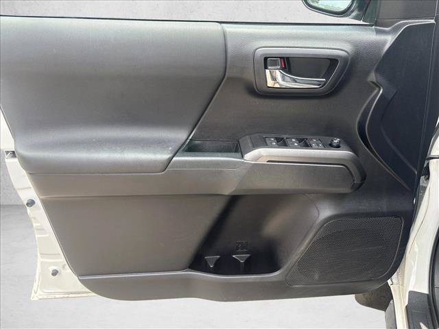 Certified 2020 Toyota Tacoma TRD Sport AWD/4WD image 10