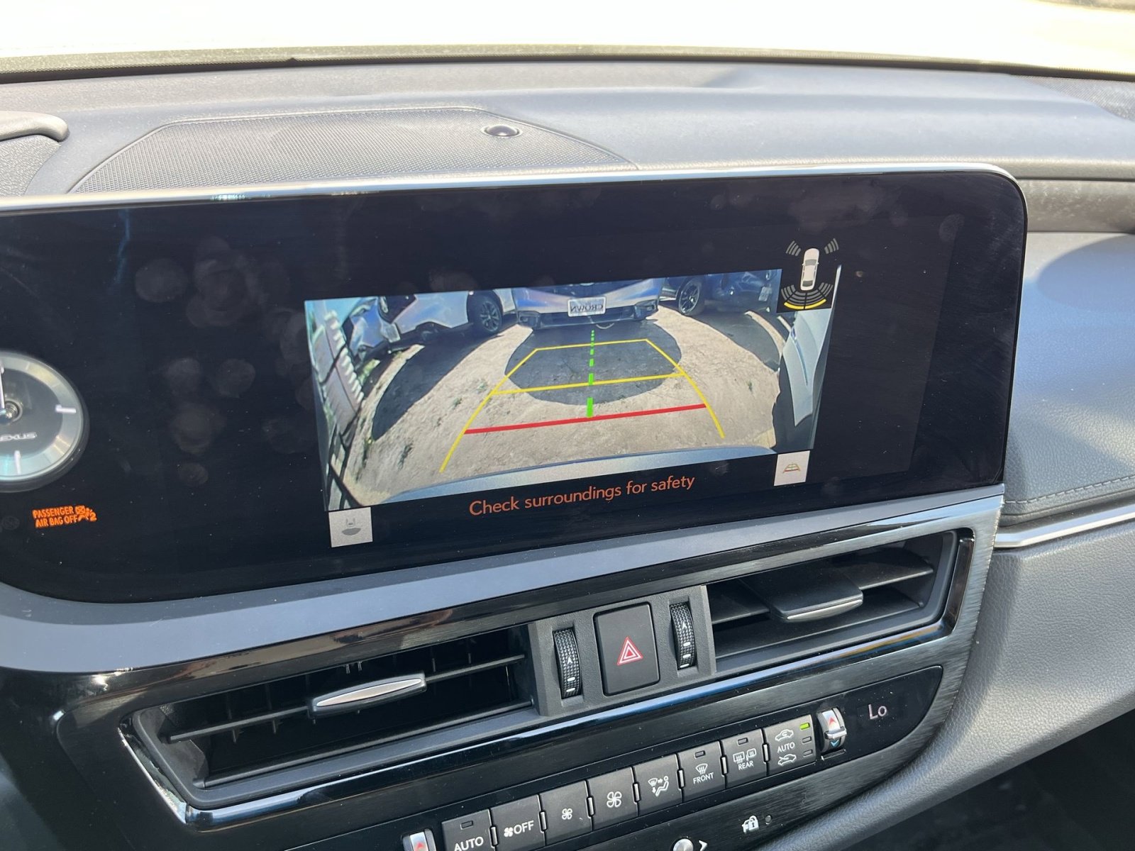 Used 2024 Lexus ES 350 w/ Premium Package image 20