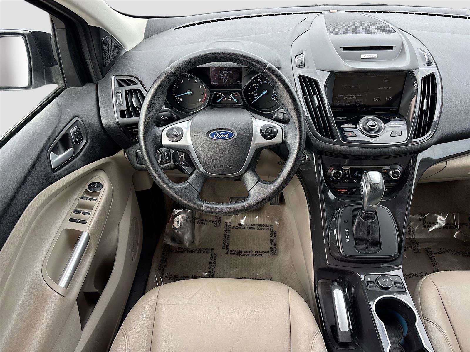 Used 2015 Ford Escape Titanium image 25