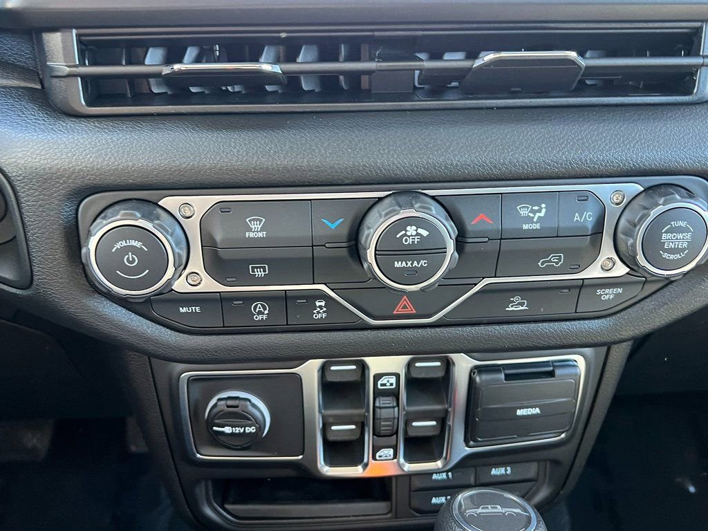 New 2026 Jeep Gladiator Sport AWD/4WD image 25