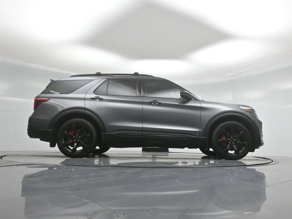 Certified 2021 Ford Explorer ST w/ Equipment Group 401A AWD/4WD image 47