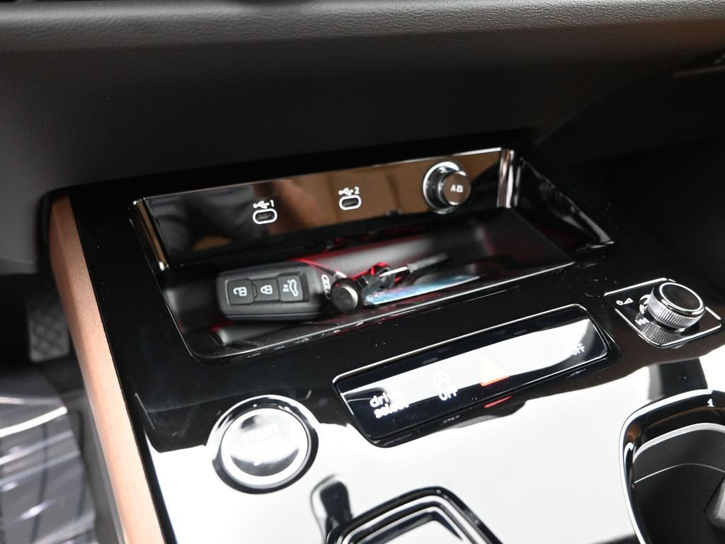 Used 2025 Audi A5 2.0T Premium w/ Convenience Package image 19