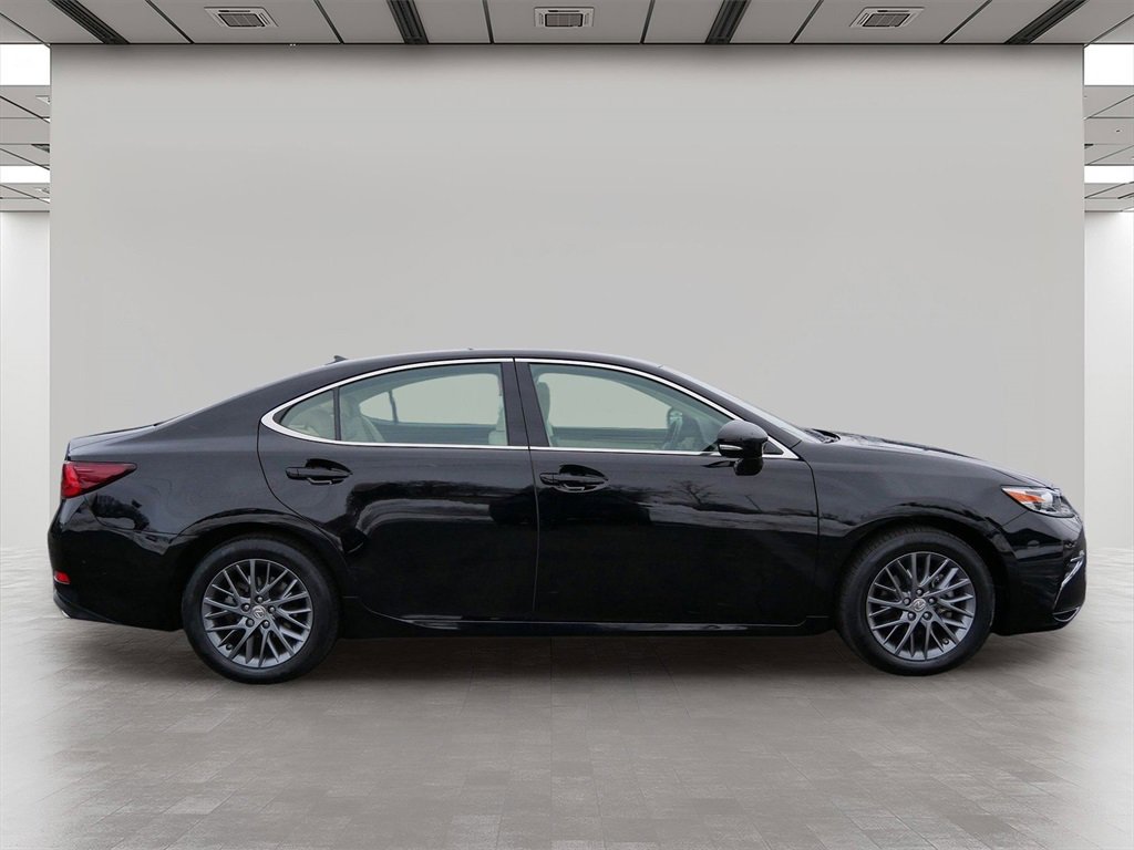 Used 2018 Lexus ES 350 w/ Premier Package image 6