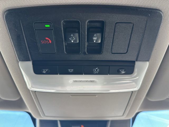 Used 2023 Nissan Rogue SV w/ SV Premium B Package AWD/4WD image 32